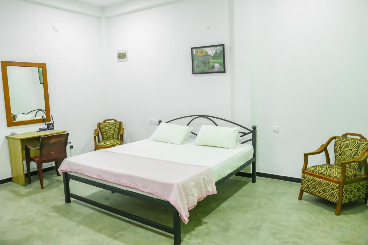 Sandy Palms Guesthouse Hikkaduwa Eksteriør billede