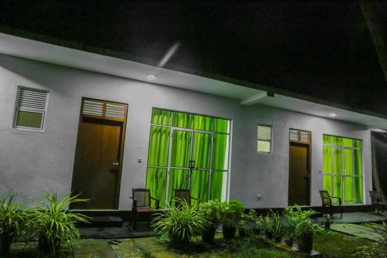 Sandy Palms Guesthouse Hikkaduwa Eksteriør billede